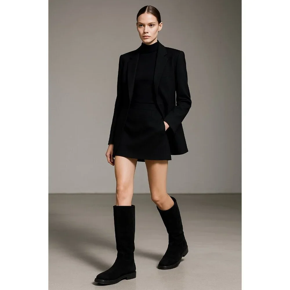 Gravati Black Suede Knee High Boots Vibram Gumlite Sole Classic Riding Style 9M